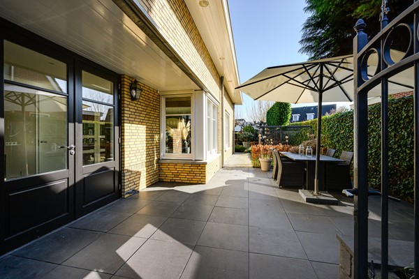 Vrijenburglaan 12 Barendrecht - 13 - Funda.jpg